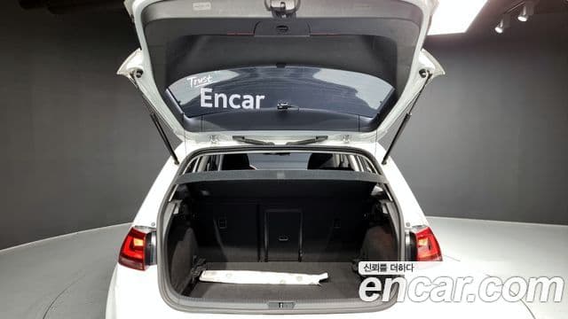 Volkswagen Гольф 7세대, 2015 20