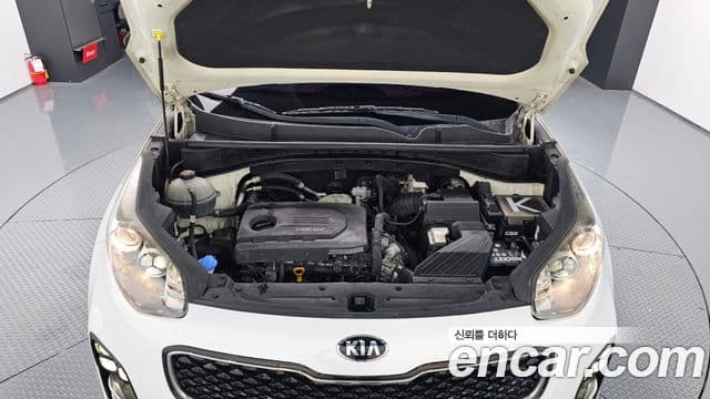 Kia Sportage 4세대 дизель 1.7 2WD Trendy, 2016 6