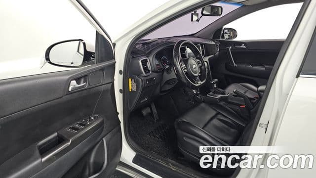 Kia Sportage 4세대 дизель 1.7 2WD Trendy, 2016 11