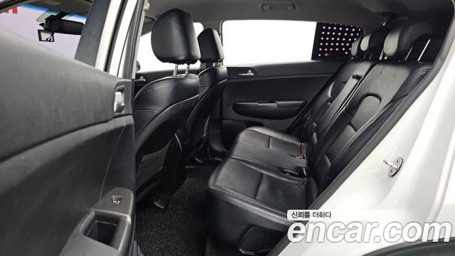 Kia Sportage 4세대 дизель 1.7 2WD Trendy, 2016 12