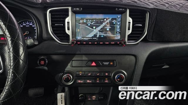 Kia Sportage 4세대 дизель 1.7 2WD Trendy, 2016 14