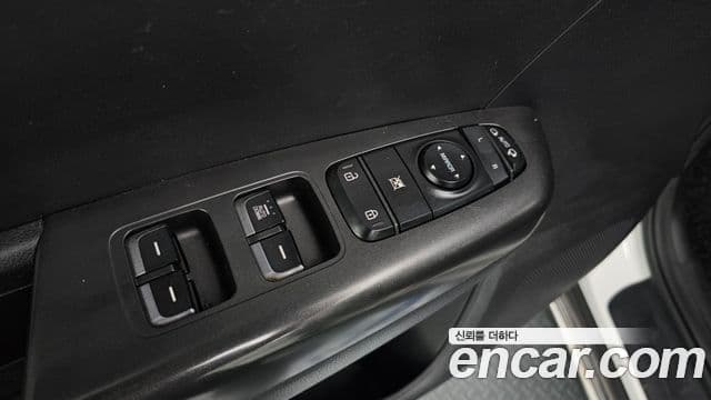 Kia Sportage 4세대 дизель 1.7 2WD Trendy, 2016 18