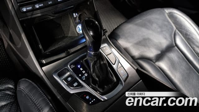 Hyundai Grandeur HG Modern, 2015 9