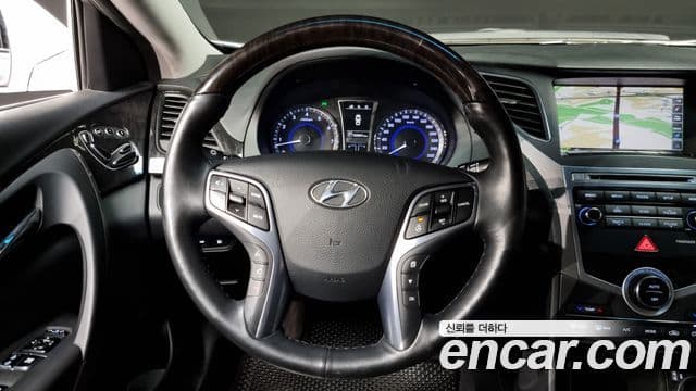 Hyundai Grandeur HG Modern, 2015 13