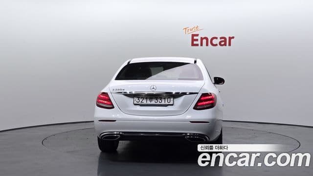 Mercedes-Benz E-класс W213 Exclusive, 2018 4