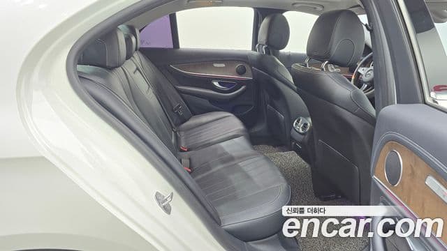Mercedes-Benz E-класс W213 Exclusive, 2018 12