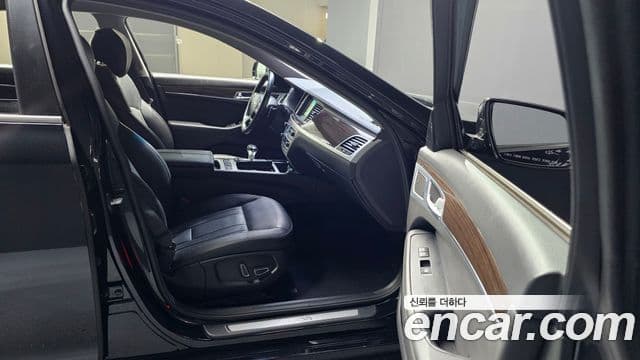 Genesis G80 Luxury, 2017 10