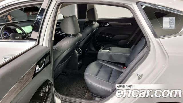 Kia K7 Premier Prestige, 2020 11