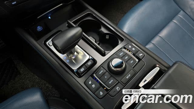 Genesis G80 Sport, 2019 9