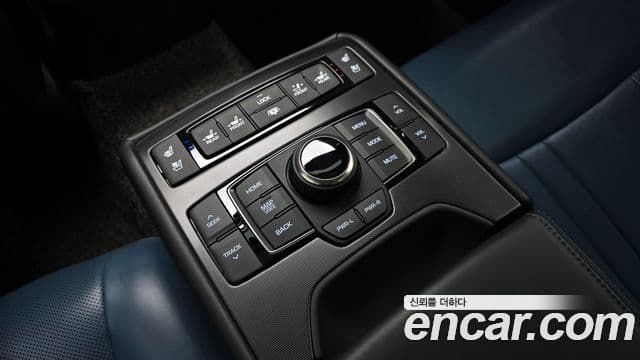 Genesis G80 Sport, 2019 17