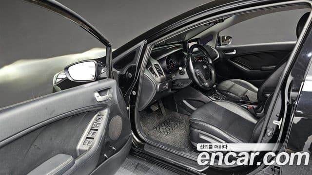 Kia K3 Trendy, 2014 11