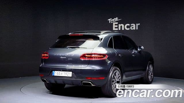 Porsche Macan 95B, 2017 2
