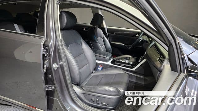 Kia K7 Premier гибрид Prestige, 2020 12