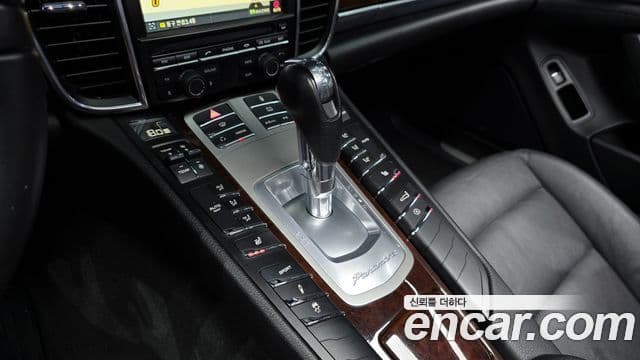 Porsche Panamera 970, 2012 9