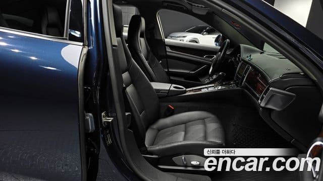 Porsche Panamera 970, 2012 10