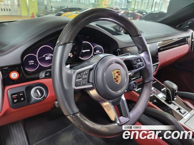 Porsche Cayenne (PO536) 3.0 купе, 2021 13