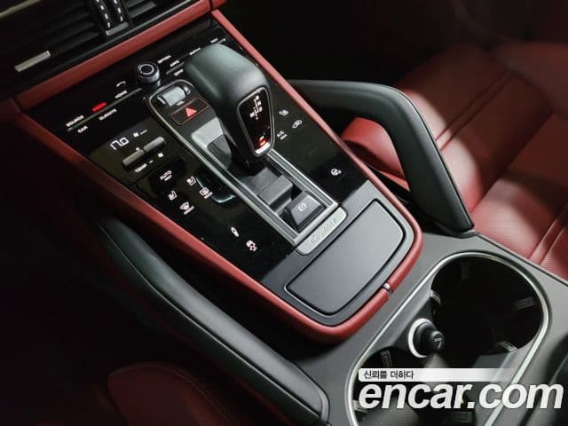 Porsche Cayenne (PO536) 3.0 купе, 2021 14