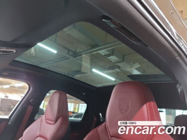 Porsche Cayenne (PO536) 3.0 купе, 2021 16