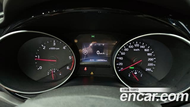 Kia All New Carnival Prestige, 2015 8