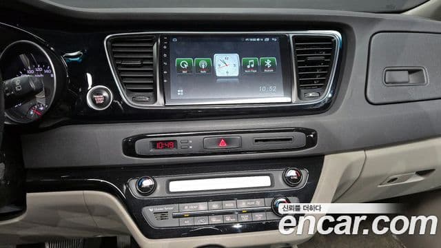 Kia All New Carnival Prestige, 2015 16