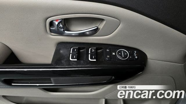 Kia All New Carnival Prestige, 2015 17