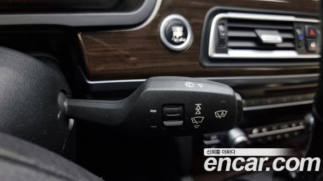 BMW 7시리즈 (F01), 2011 16