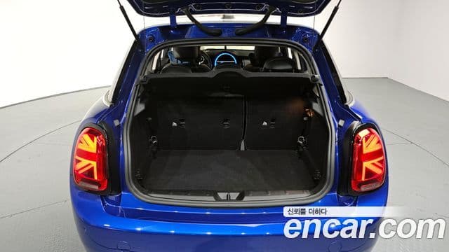 Mini Cooper 3세대, 2021 20