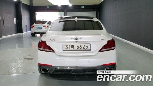 Genesis G70 Sport пакет, 2019 4