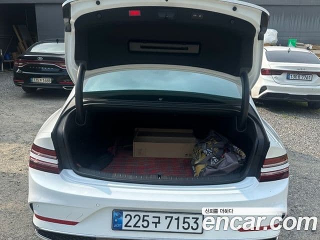 Genesis G80 (RG3) бензин 2.5 турбо AWD, 2026 6