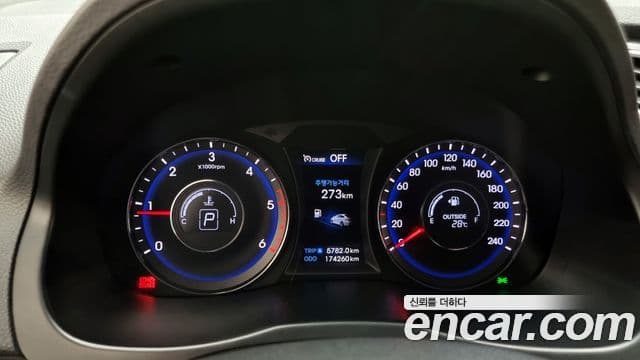 Hyundai i40 살룬 Modern, 2012 8