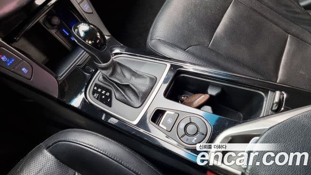 Hyundai i40 살룬 Modern, 2012 9