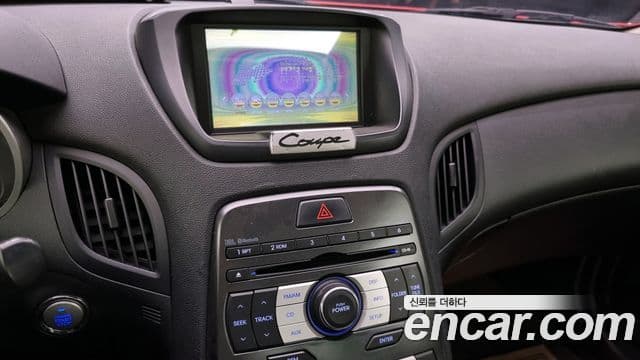 Hyundai Genesis купе 200 турбо P, 2009 14