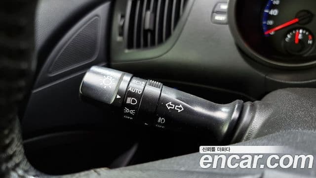 Hyundai Genesis купе 200 турбо P, 2009 19