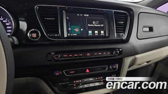Kia All New Carnival Noblesse, 2016 15