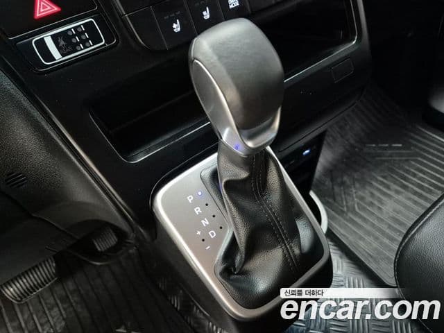 Hyundai Staria L3.5 инвалидная коляска / для коляски 리프트/슬로프, 2022 8