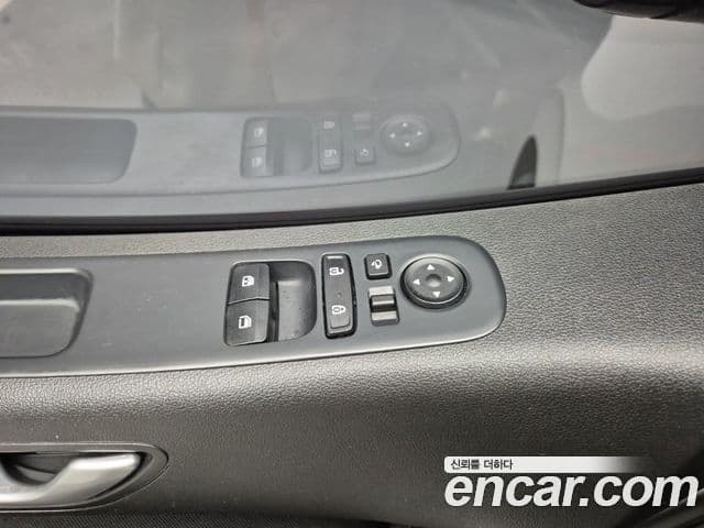 Hyundai Staria L3.5 инвалидная коляска / для коляски 리프트/슬로프, 2022 18