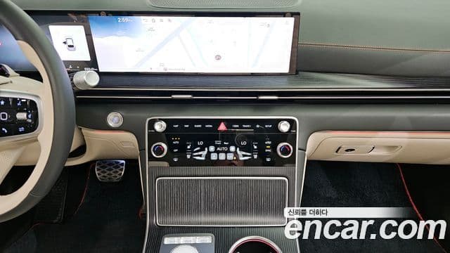 Genesis GV80 купе 3.5T e-S/C бензин AWD, 2024 14