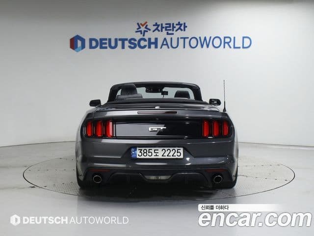 Ford Mustang GT кабриолет, 2017 4