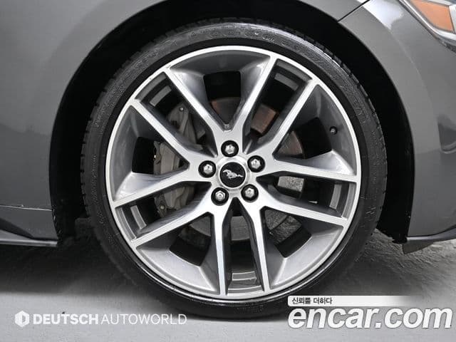 Ford Mustang GT кабриолет, 2017 все фото