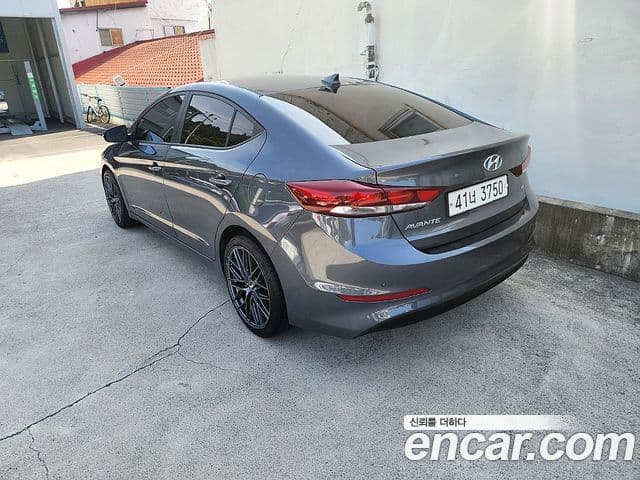 Hyundai Avante AD 1.6 GDI Value Plus, 2018 4