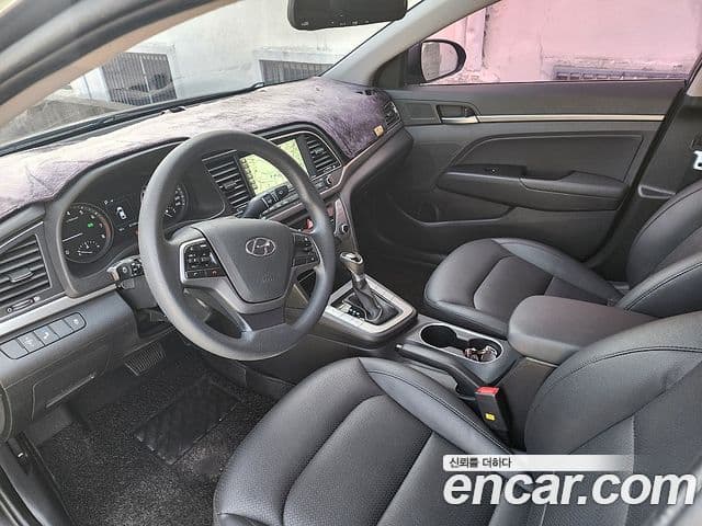 Hyundai Avante AD 1.6 GDI Value Plus, 2018 13