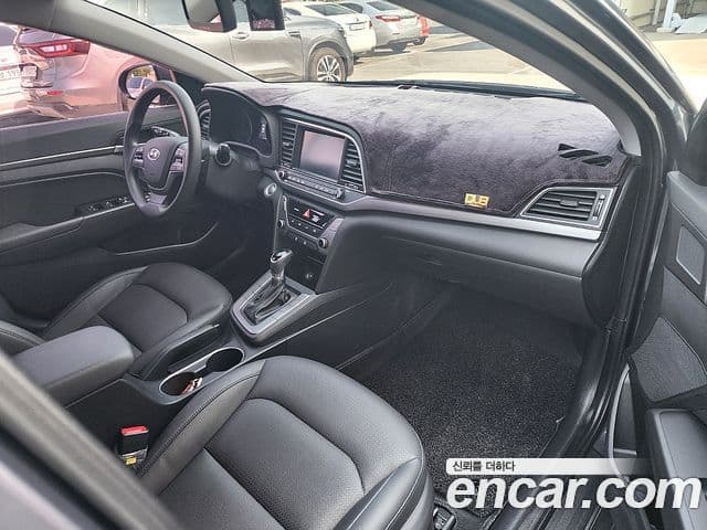 Hyundai Avante AD 1.6 GDI Value Plus, 2018 15