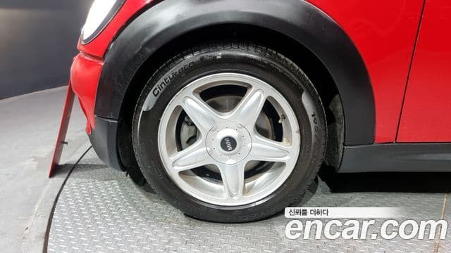 Mini Cooper 2세대, 2009 все фото