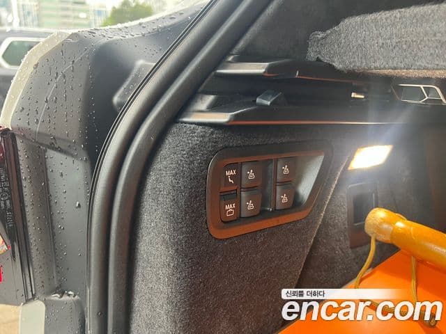 BMW X7 (G07) xDrive 40i M Sport 6인승, 2025 16
