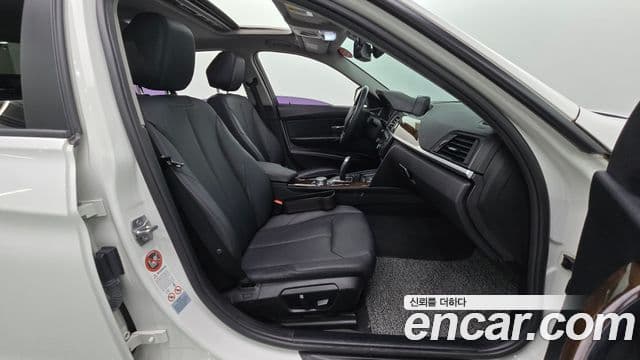 BMW 3시리즈 (F30), 2015 11