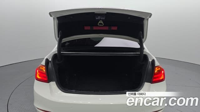 BMW 3시리즈 (F30), 2015 20