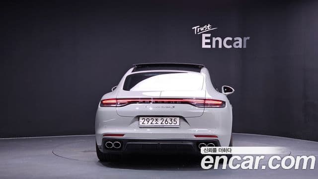 Porsche Panamera (971) 4.0 турбо S, 2023 4