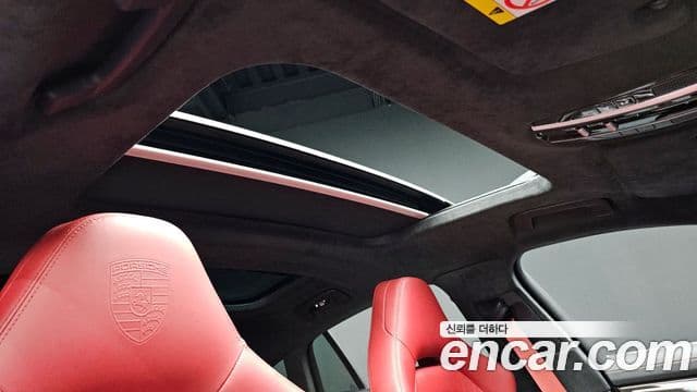 Porsche Panamera (971) 4.0 турбо S, 2023 19