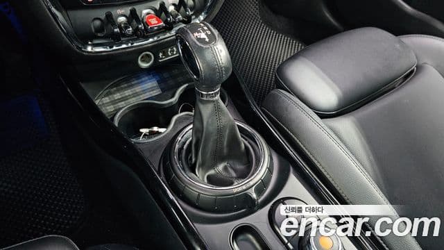 Mini Cooper D 클럽맨 2세대, 2016 9