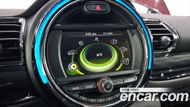 Mini Cooper D 클럽맨 2세대, 2016 14